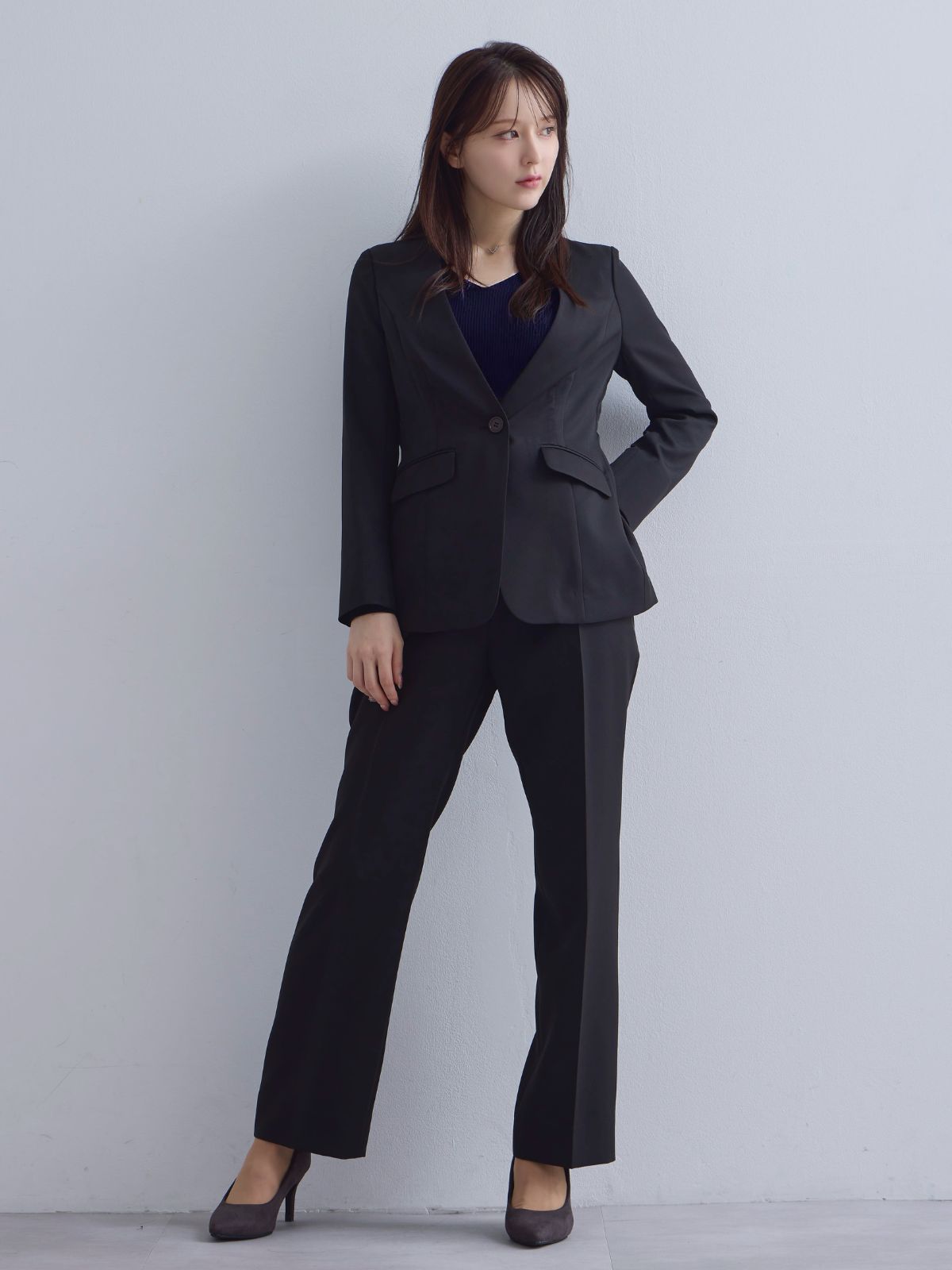 新品 overE ノーカラーハイストレッチジョーゼットジャケット ノーカラーハイストレッチジョーゼットジャケット：ネイビー│胸