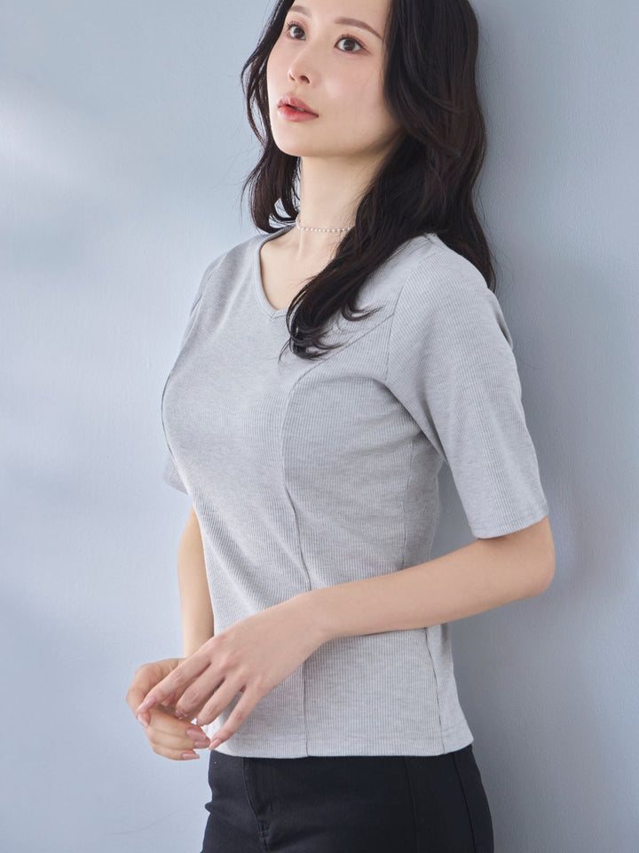 C*n様 【試着のみ】overE Vネックミニラメテレコパネルカットソー チャコ Vネックミニラメテレコパネルカットソー：ライトグレー│胸が