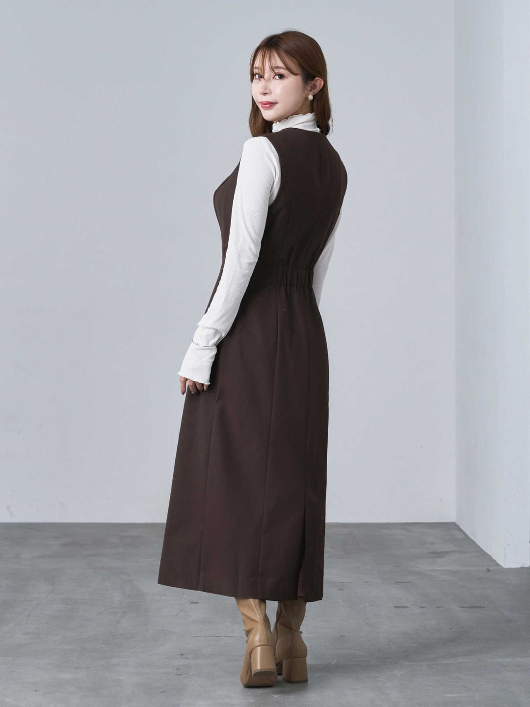 251002_B0037_V_16_1080x.jpg?v=