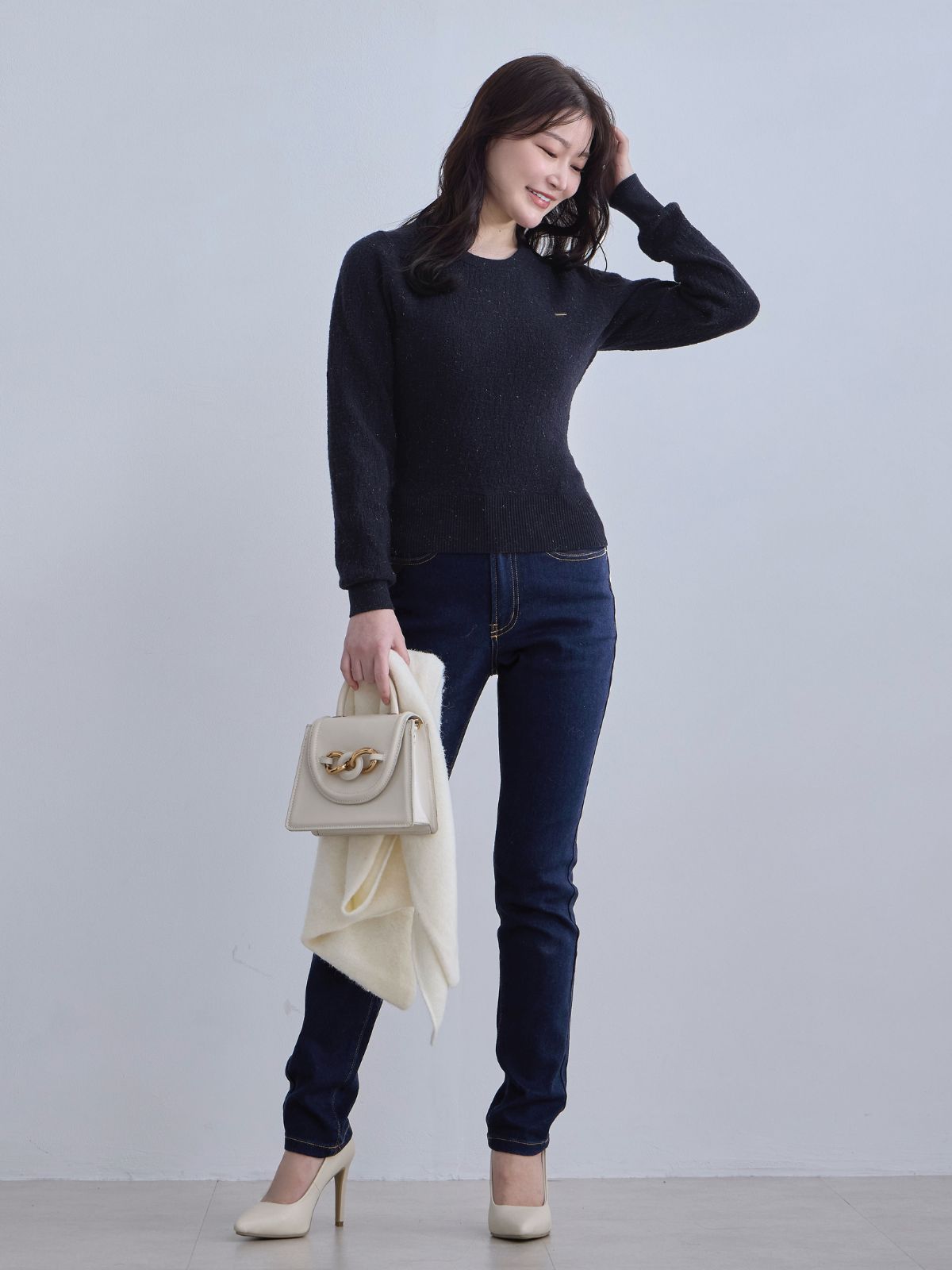 [12/11 22:00発売 期間限定 300円OFF]ジャカードラメニット：ネイビー[102サイズ対応]