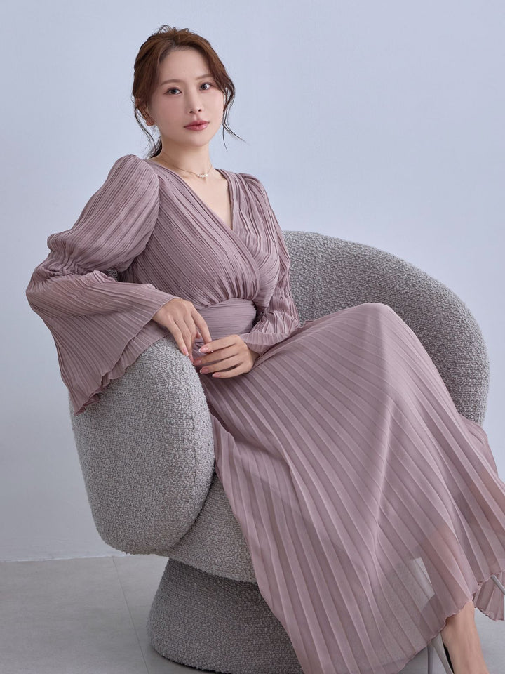 251218_C0160_overE_s_HOLIDAY_7