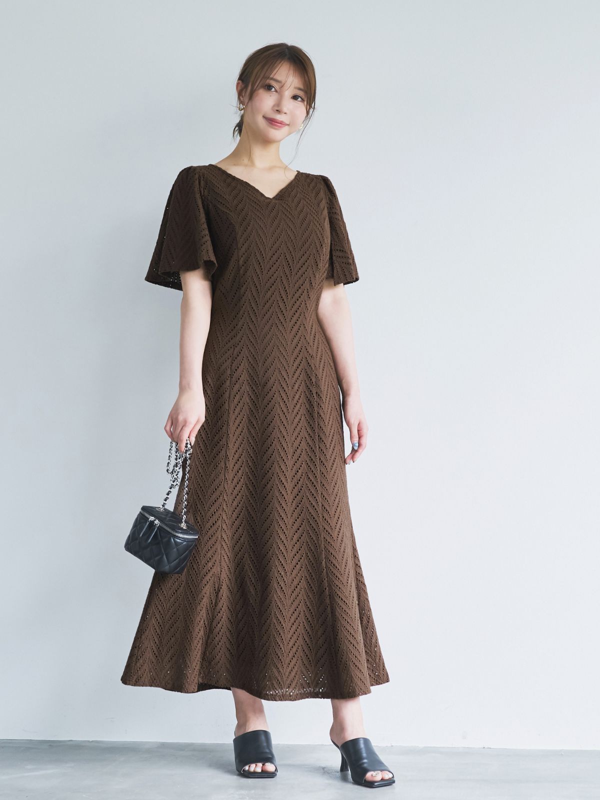 [5/29 22:00発売 期間限定 500円OFF]コットンレースワンピース 25SS：ブラウン[102サイズ対応/入荷次第発送]