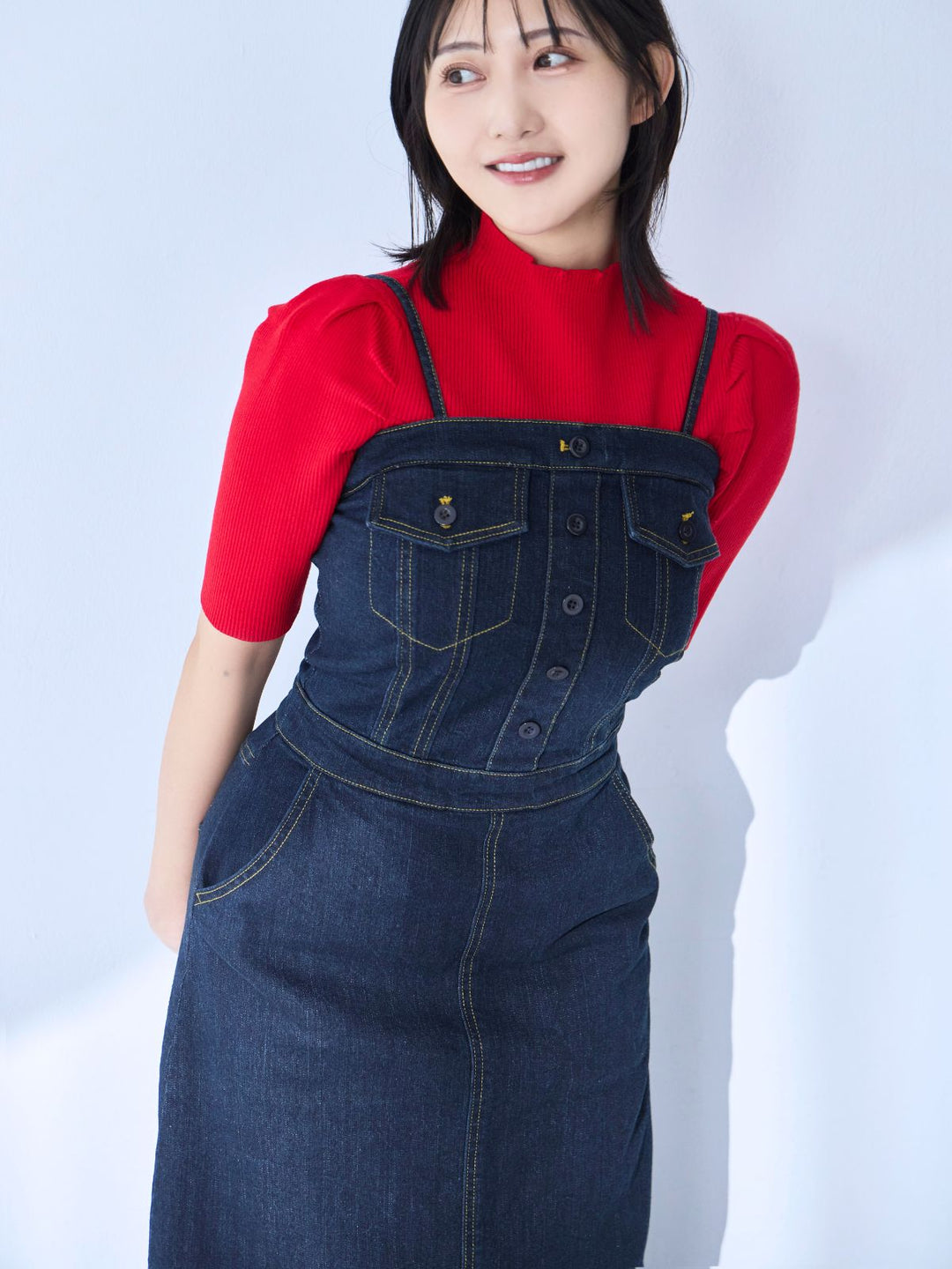 プチハイ5分袖パネルニット 25SS：クリアレッド│胸が大きな女性