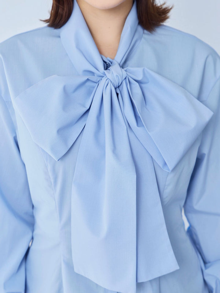 【Cherry】overE ビッグリボンシャツブラウス サックス96 ビッグリボンシャツブラウス：サックス│胸が大きな女性のための