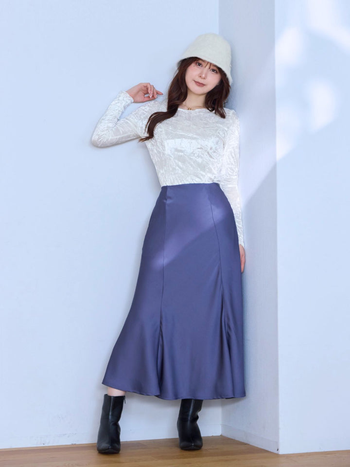 メロークラッシュベロアトップス：ホワイト│胸が大きな女性のための