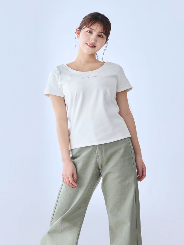 overE ブラック ラウンドネックTシャツ　25SS サイズ102 ベーシックラウンドネックTシャツ 25SS：ブラック│胸が大きな