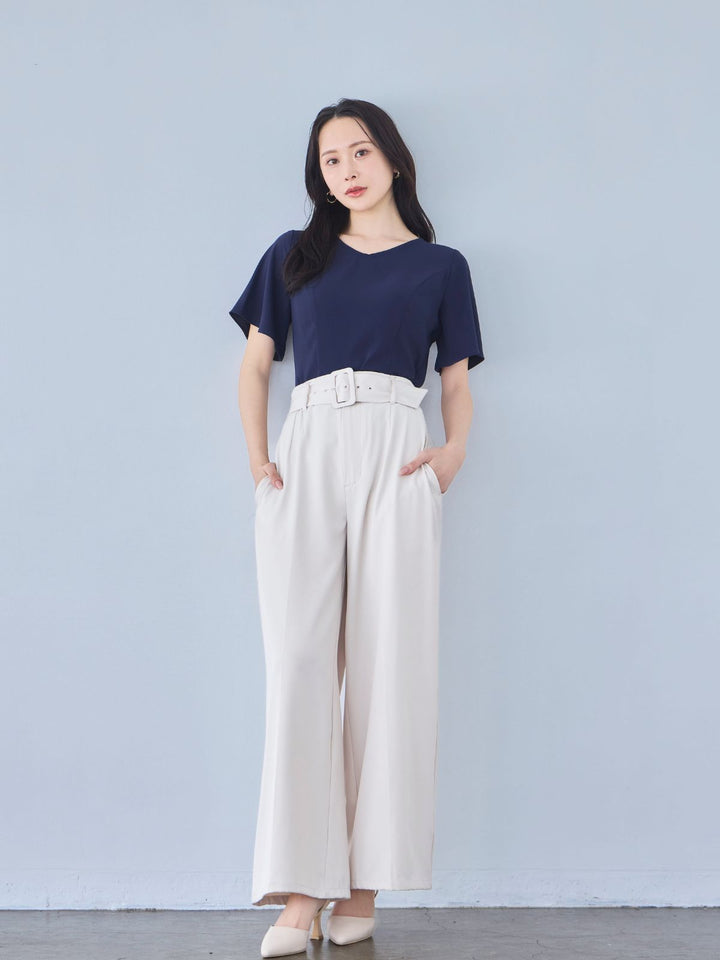 ストレッチフレアスリーブブラウス 25SS：ネイビー│胸が大きな女性の