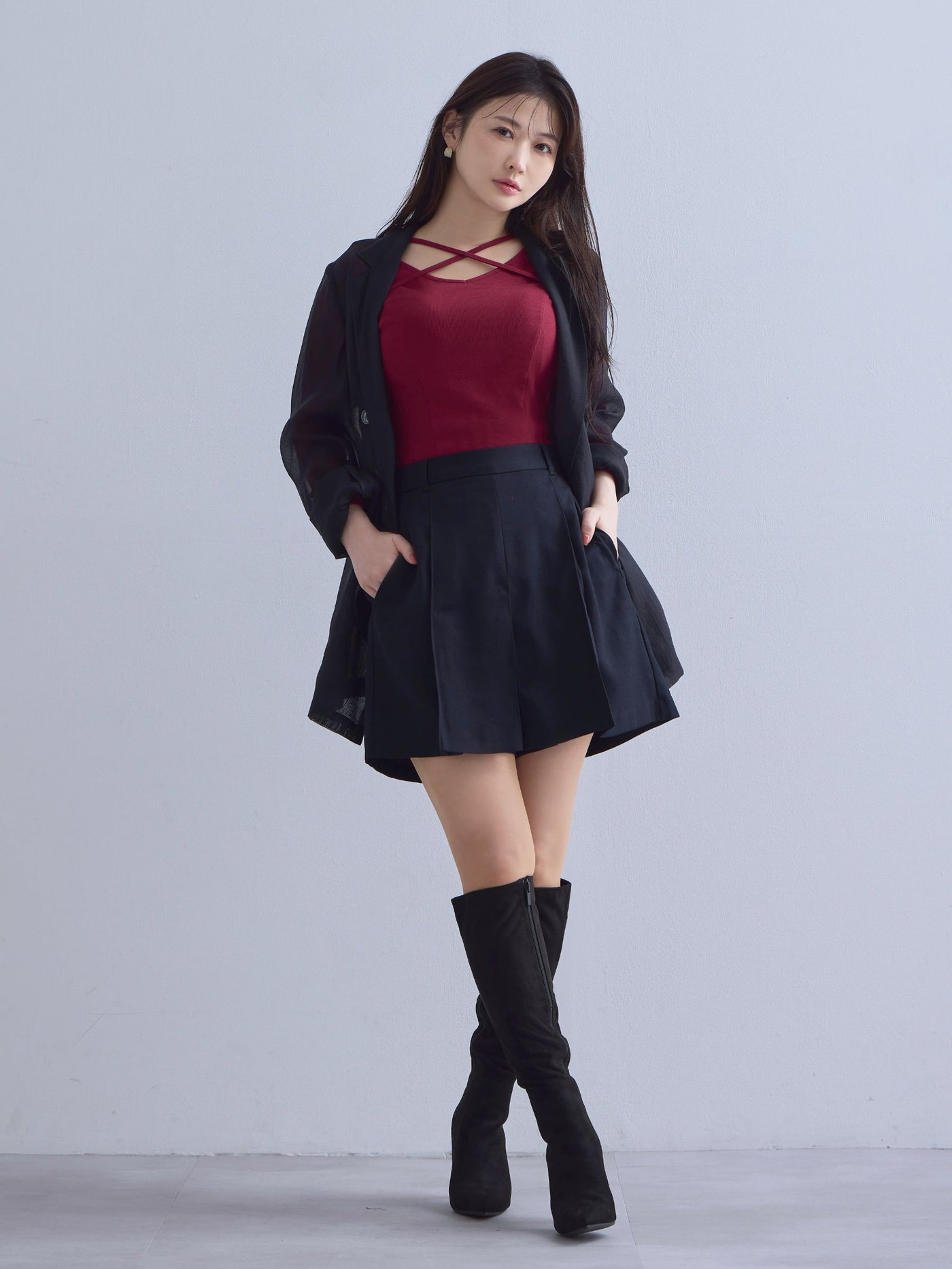 [10/16 22:00発売 期間限定 300円OFF]Vネックストラップカットソー：ボルドー[102サイズ対応]