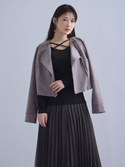 [10/16 22:00発売 期間限定 300円OFF]Vネックストラップカットソー：ブラック[102サイズ対応]