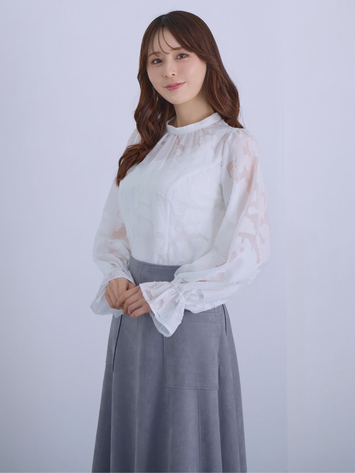 [12/11 22:00発売 期間限定 300円OFF]キャンディスリーブジャカードブラウス：ホワイト[102サイズ対応]