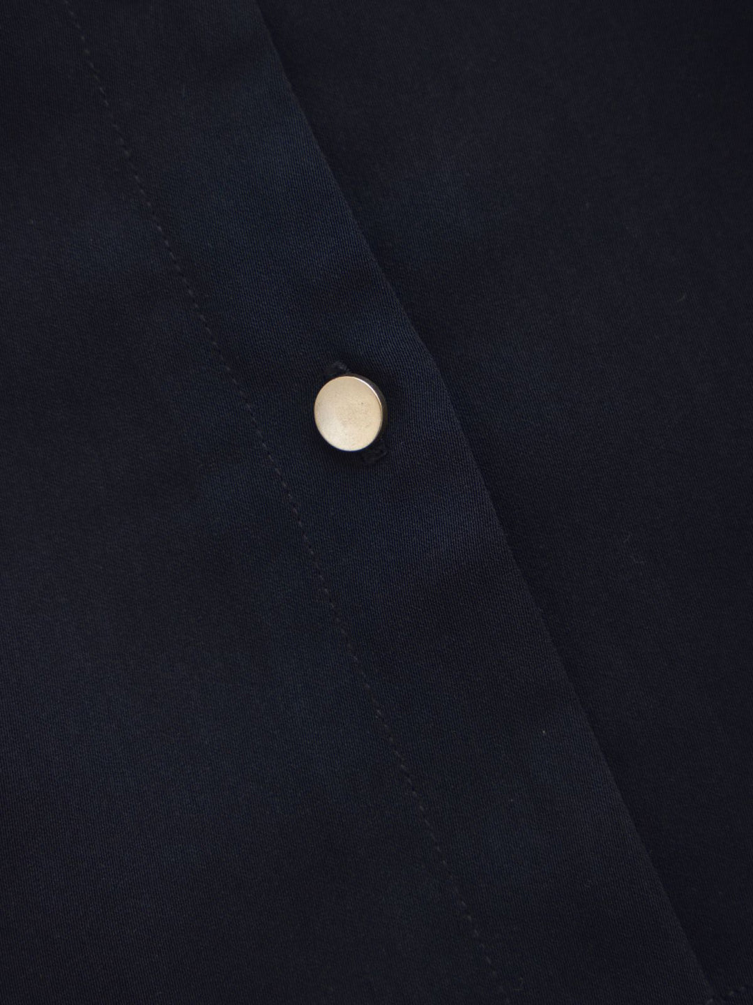 Vネック前開きブラウス 25AW：ブラック│胸が大きな女性のための