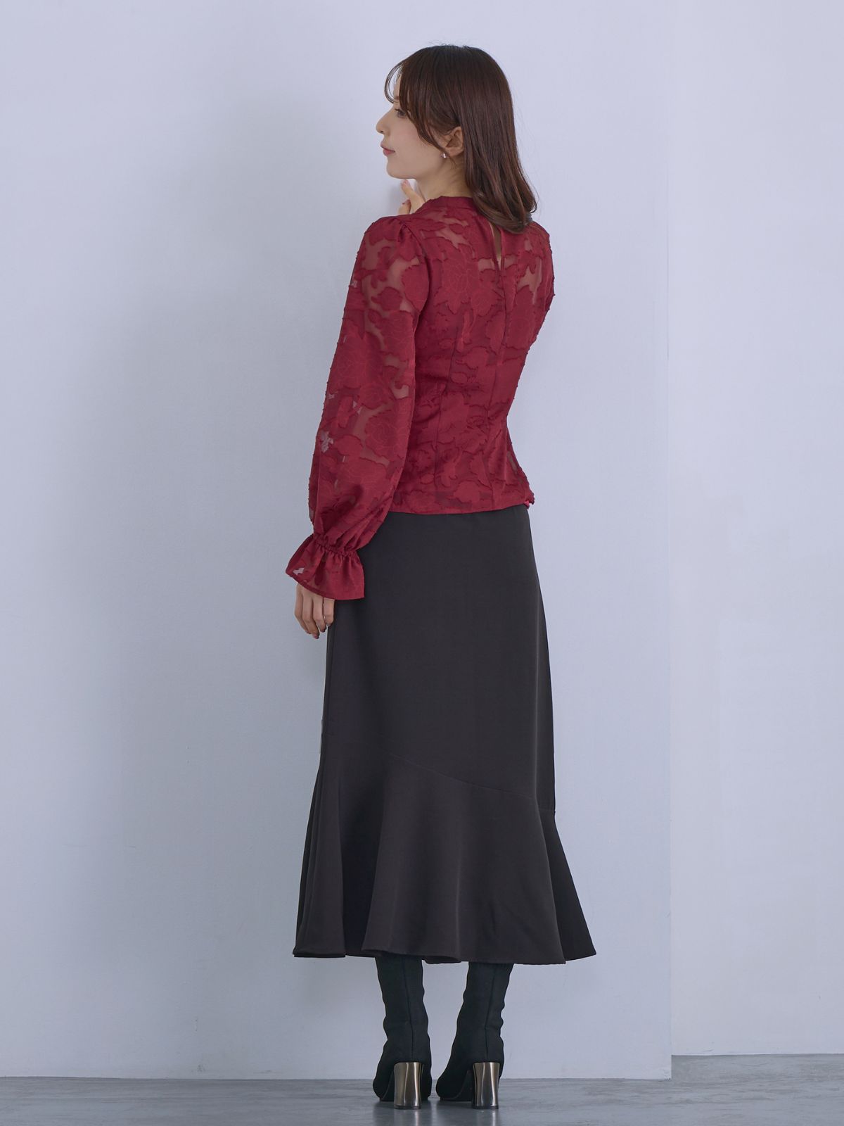 [12/11 22:00発売 期間限定 300円OFF]キャンディスリーブジャカードブラウス：ボルドー[102サイズ対応]