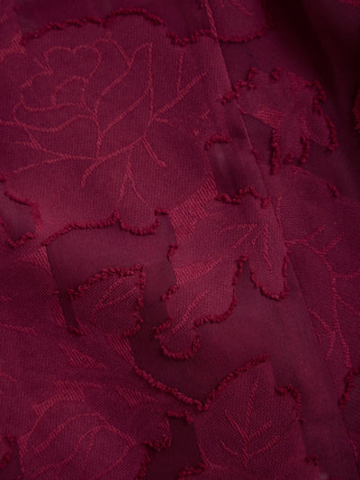 [12/11 22:00発売 期間限定 300円OFF]キャンディスリーブジャカードブラウス：ボルドー[102サイズ対応]