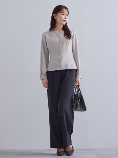 [10/23 22:00発売 期間限定 300円OFF] Vネック前開きブラウス 25AW：グレージュ[102サイズ対応/入荷次第発送]