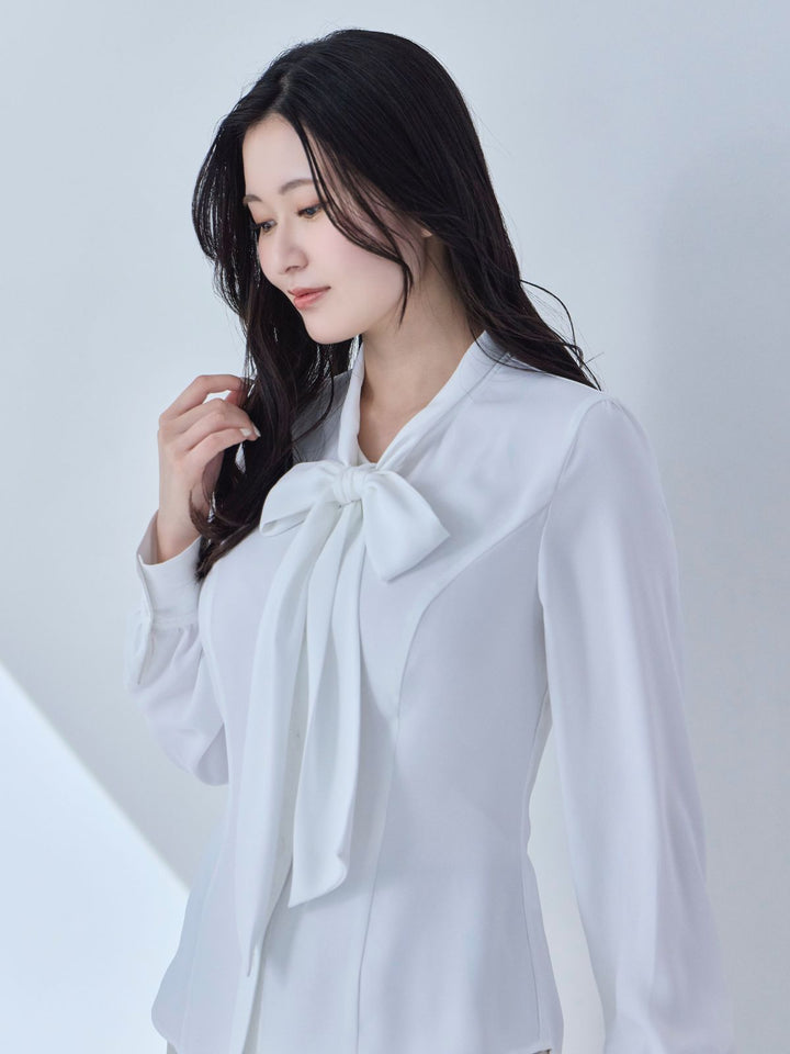 レディース overE 24AW ボウタイブラウス U65 ホワイト