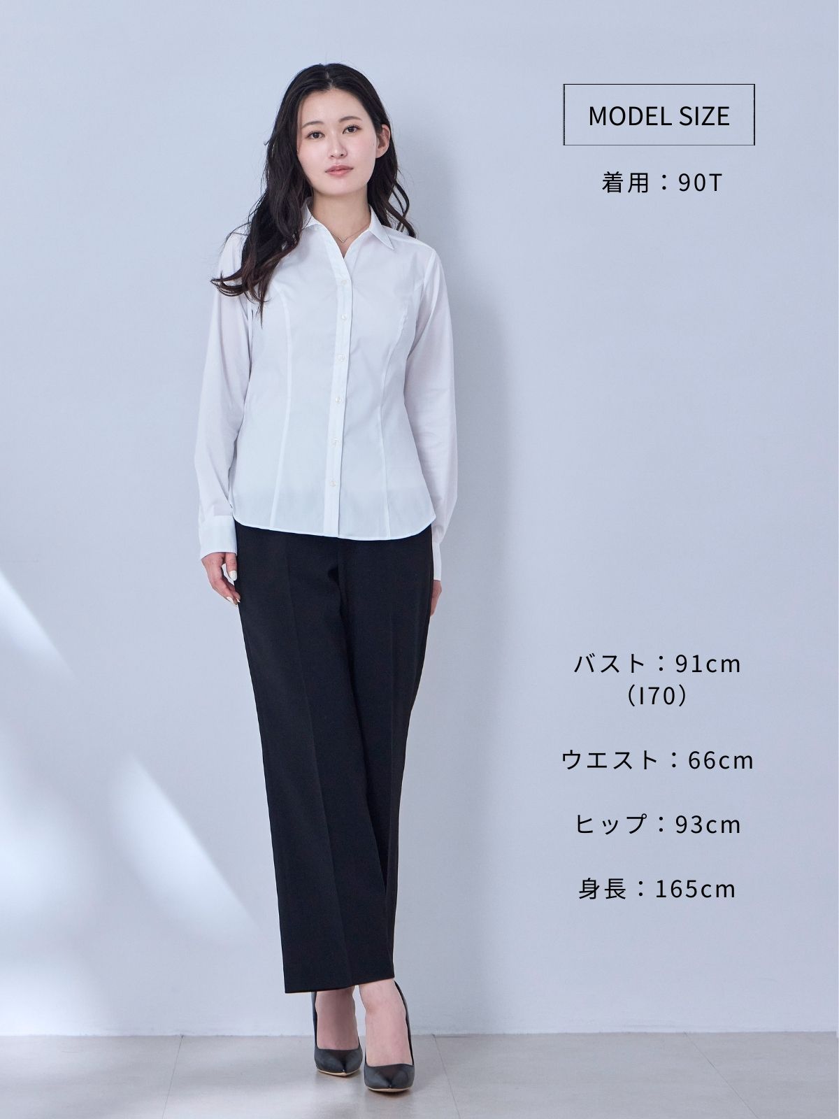 美胸・着痩せ叶うスキッパーシャツ：ホワイトストレッチ[overE 