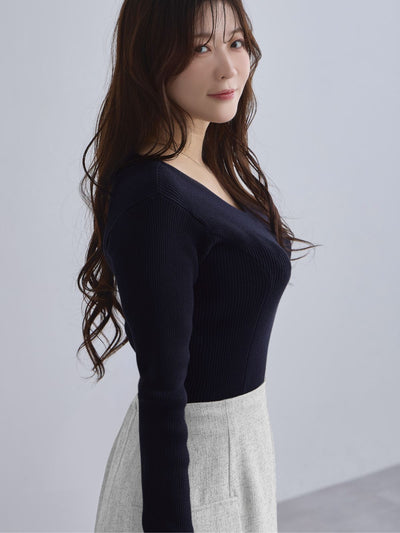 [12/4 22:00発売 期間限定 300円OFF]Vネックパネルニット：ネイビー[102サイズ対応]