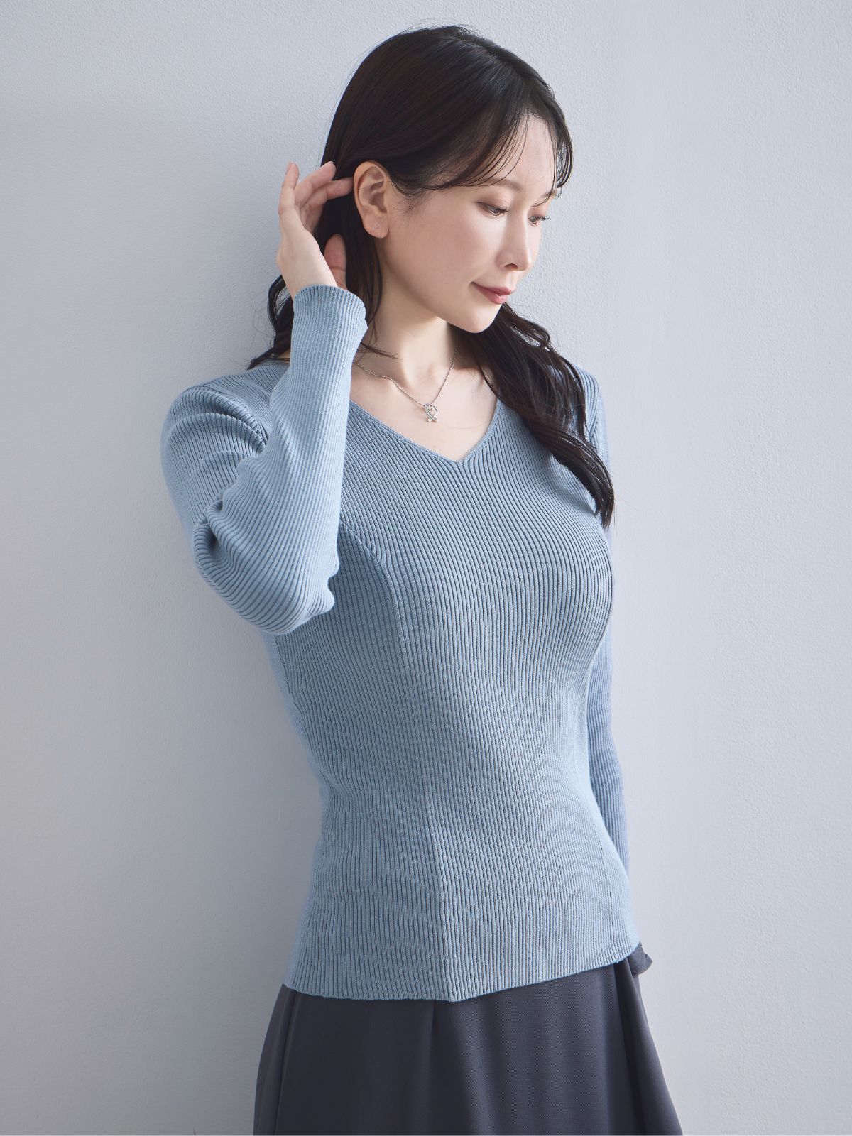 [10/2 22:00再販 期間限定 300円OFF]Vネックパネルニット：スモーキーブルー[102サイズ対応]