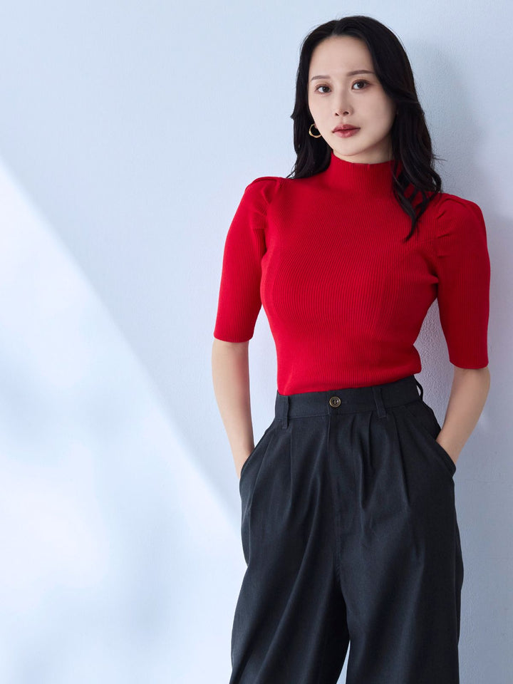 プチハイ5分袖パネルニット 25SS：クリアレッド│胸が大きな女性