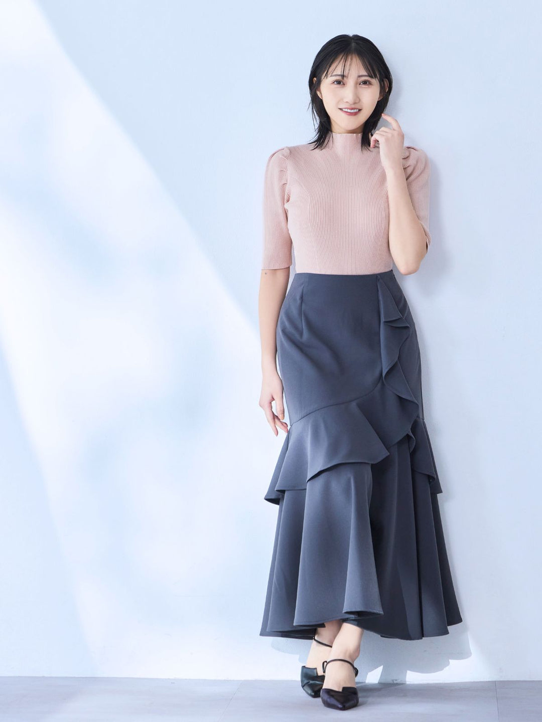 未開封新品✩overE プチハイ5分袖パネルニット25SS 102クリアレッド プチハイ5分袖パネルニット 25SS：クリアレッド│胸が大きな女性