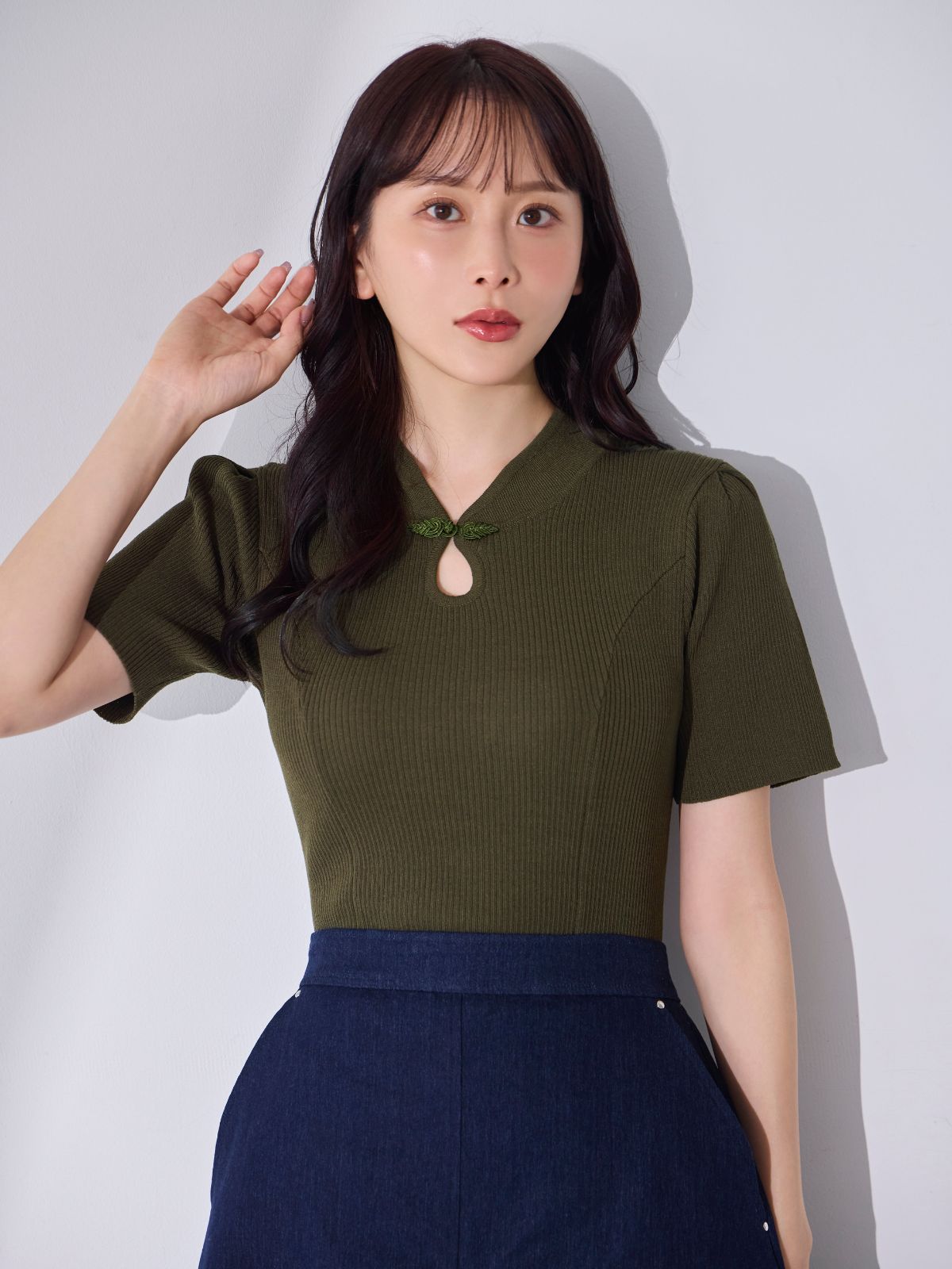 [7/10 22:00発売 期間限定 300円OFF]サマーチャイナパネルニット：カーキ[102サイズ対応]