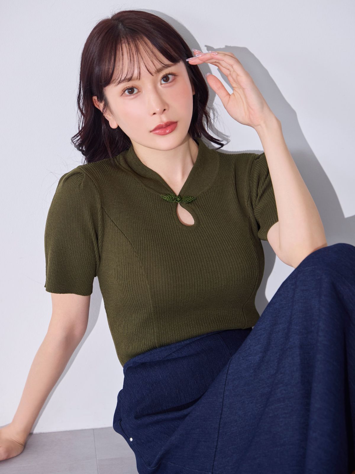 [7/10 22:00発売 期間限定 300円OFF]サマーチャイナパネルニット：カーキ[102サイズ対応]