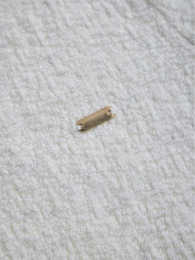 [12/11 22:00発売 期間限定 300円OFF]ジャカードラメニット：オフホワイト[102サイズ対応]