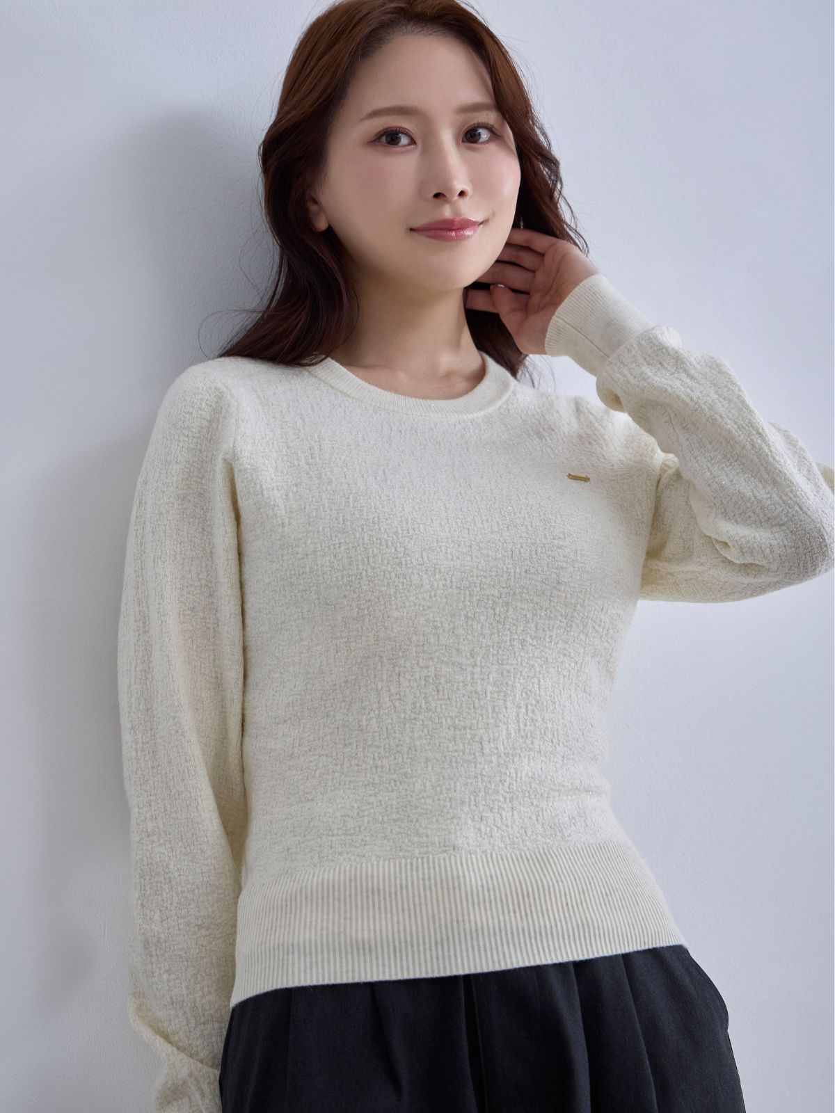 [12/11 22:00発売 期間限定 300円OFF]ジャカードラメニット：オフホワイト[102サイズ対応]