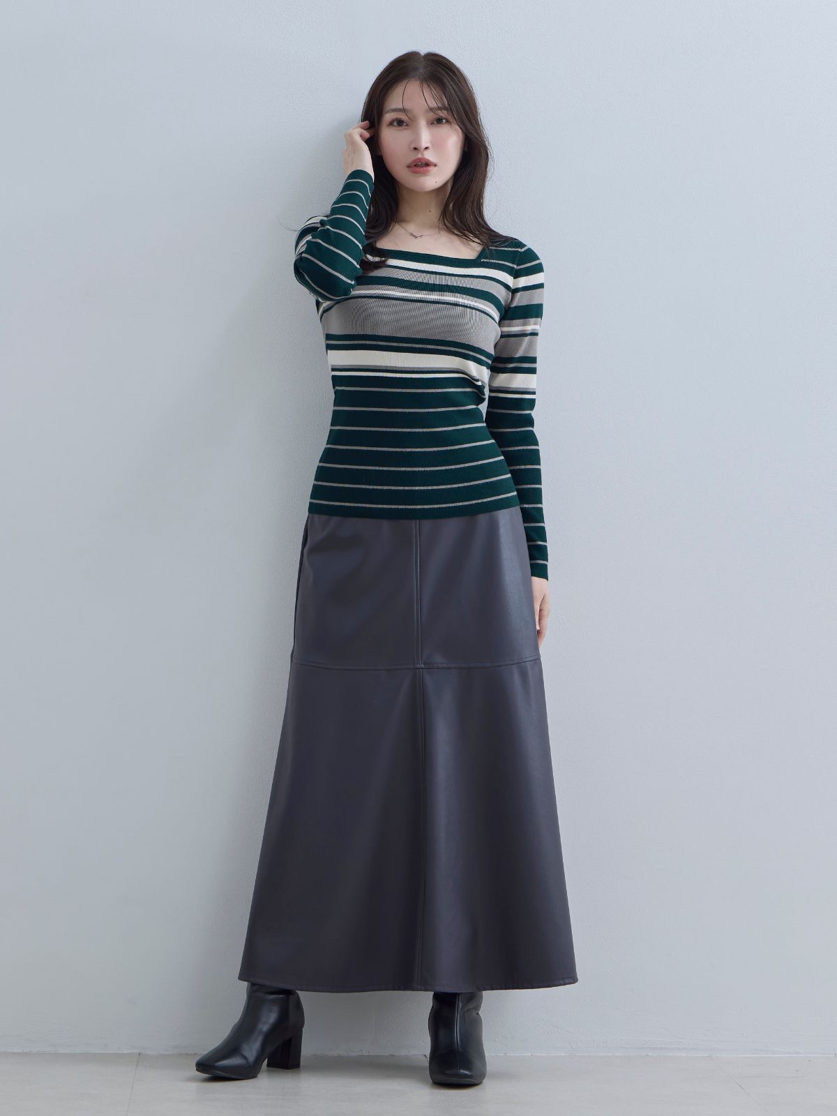 [11/20 22:00再販]スクエアネックマルチボーダーニット：ダークグリーン[102サイズ対応]