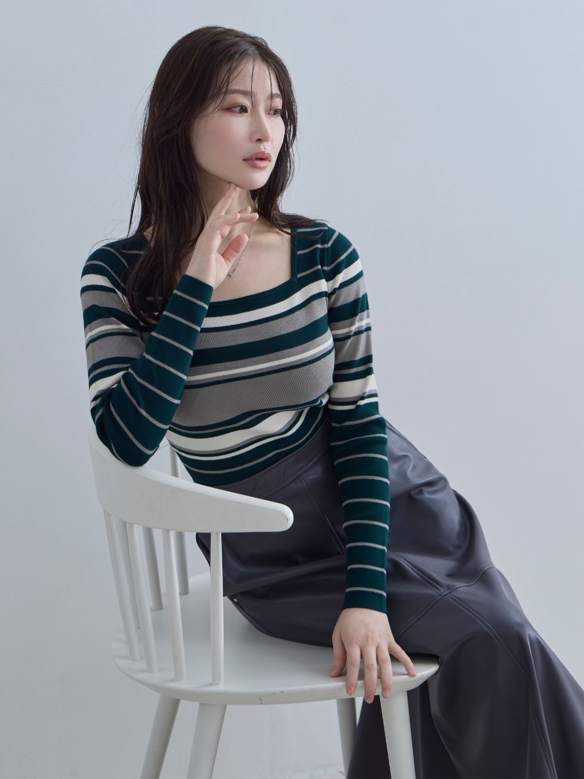 [11/20 22:00再販]スクエアネックマルチボーダーニット：ダークグリーン[102サイズ対応]