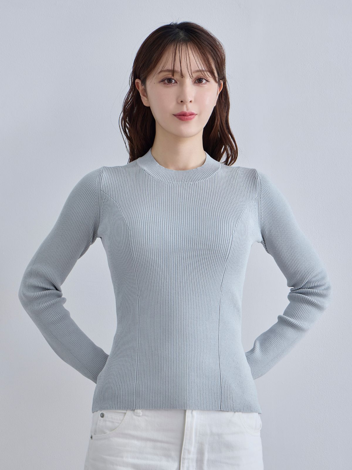 OverE　袖口シアーパネルニット：ブルーグレー　90 袖口シアーパネルニット：ブルーグレー│胸が大きな女性のための