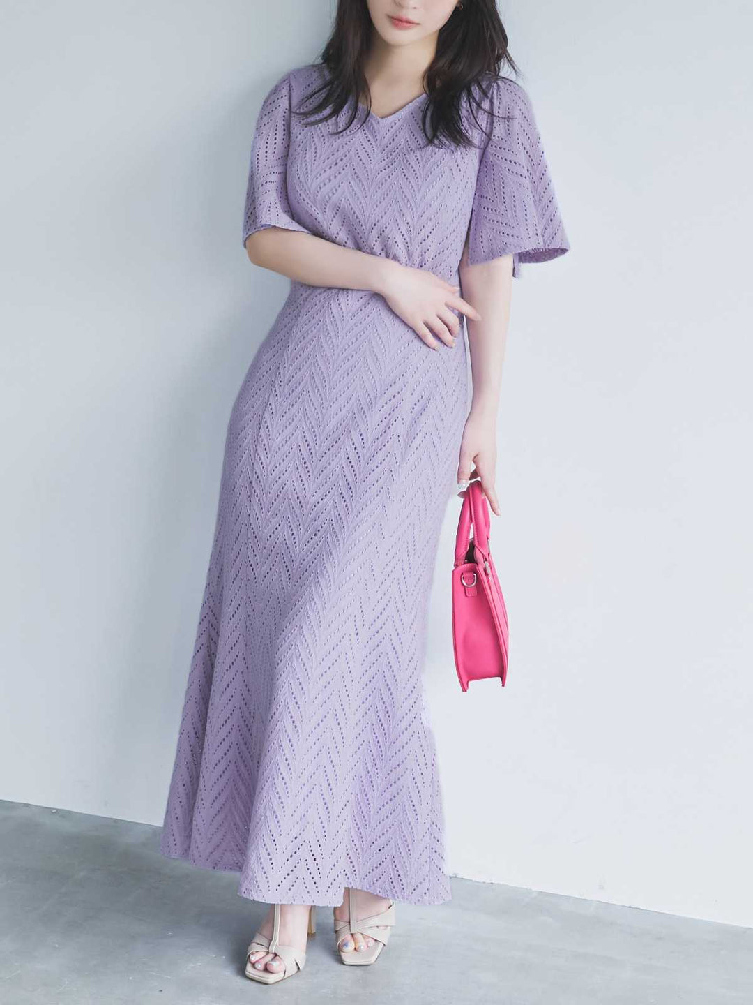 コットンレースワンピース 24SS：ラベンダー│胸が大きな女性の