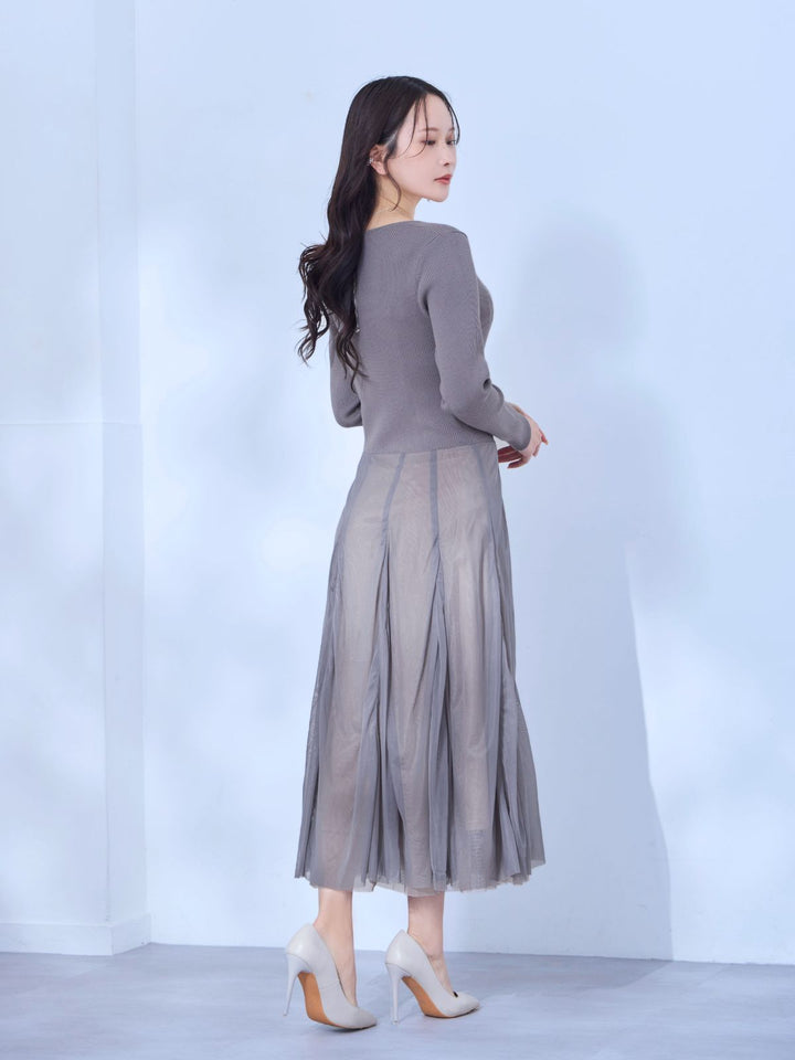 チュールドッキングワンピース：グレー│胸が大きな女性のための