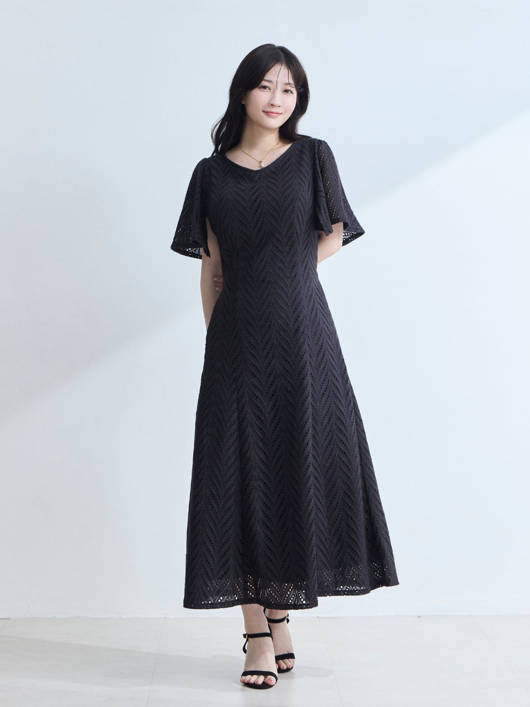 【週末価格】完売品　ほぼ未使用　overE ダブルフリルカットソー 新着アイテム｜overE（オーバーイー）の公式通販サイト ｜overE