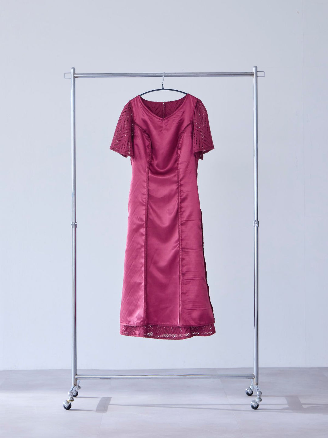 コットンレースワンピース 25SS：プラム│胸が大きな女性のため