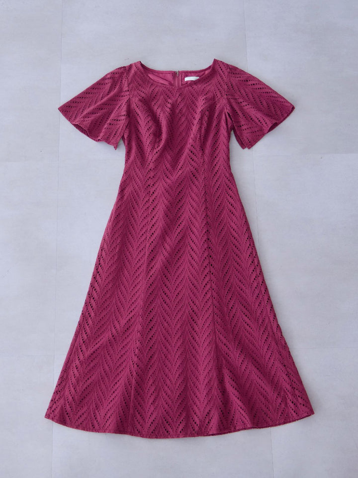 コットンレースワンピース 25SS：プラム│胸が大きな女性のための