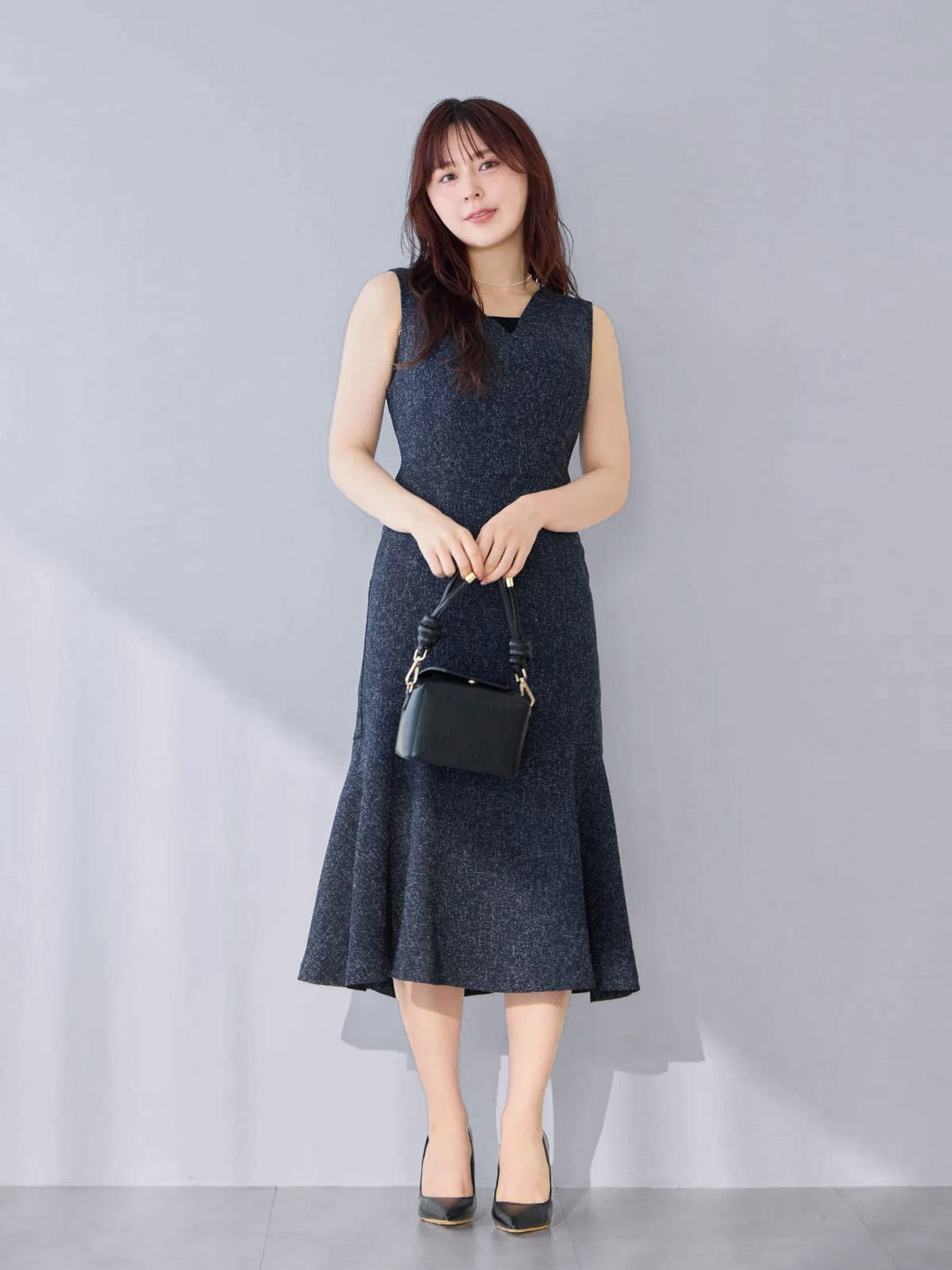 overE ツイードライクマーメイドワンピース：ネイビー　96サイズ ツイードライクマーメイドワンピース：ネイビー│胸が大きな女性のため