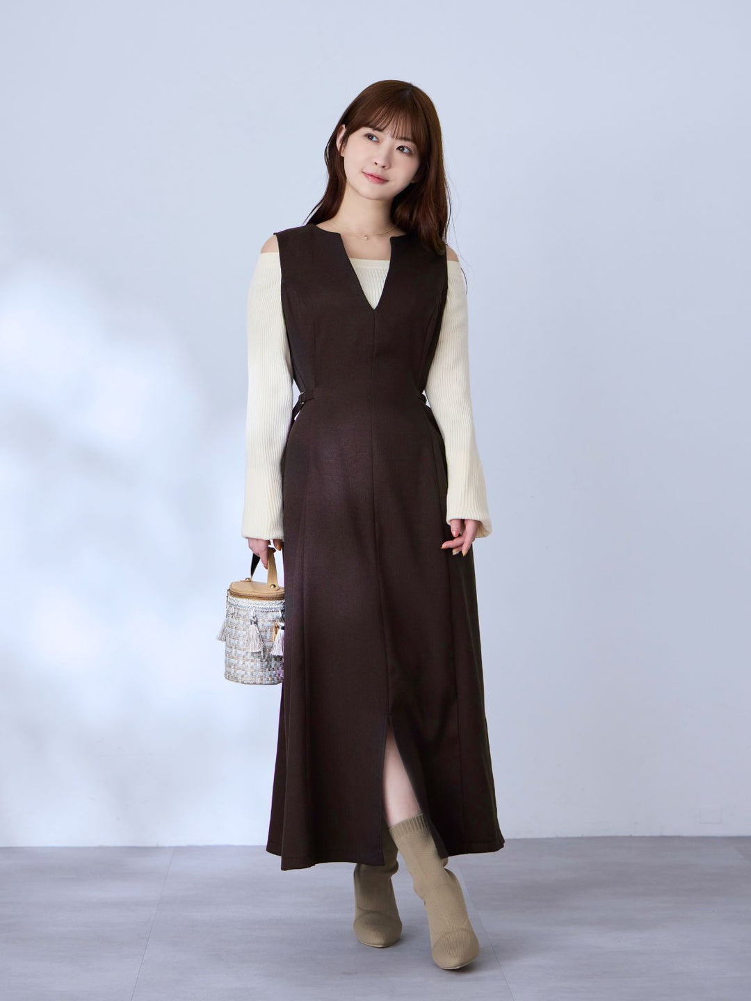C0122_6_brown_1080x.jpg?v= 
