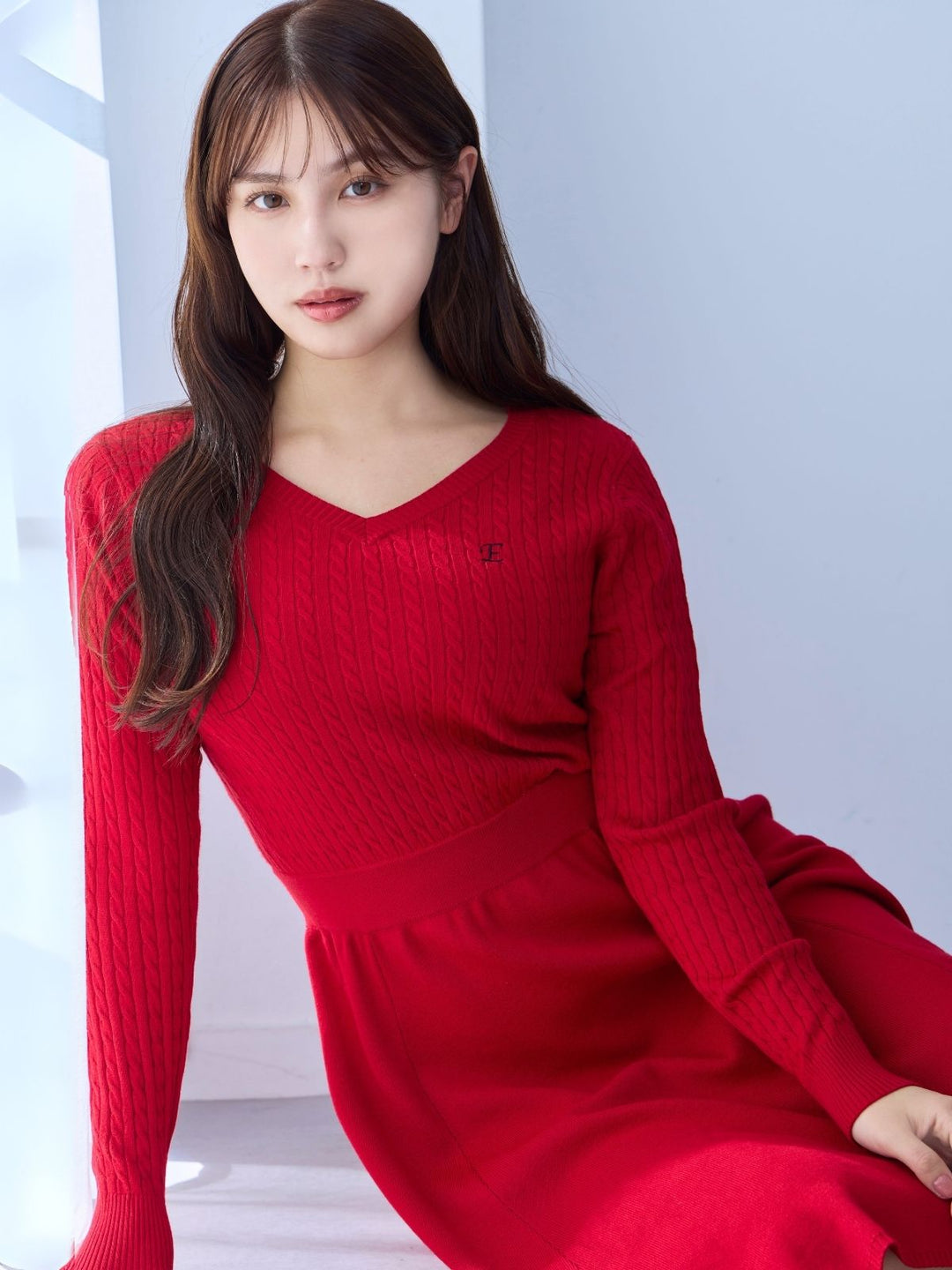 *paris*シンプル オーバーサイズ ニット ワンピース overE's HOLIDAY Aラインケーブルニットワンピース：レッド│胸