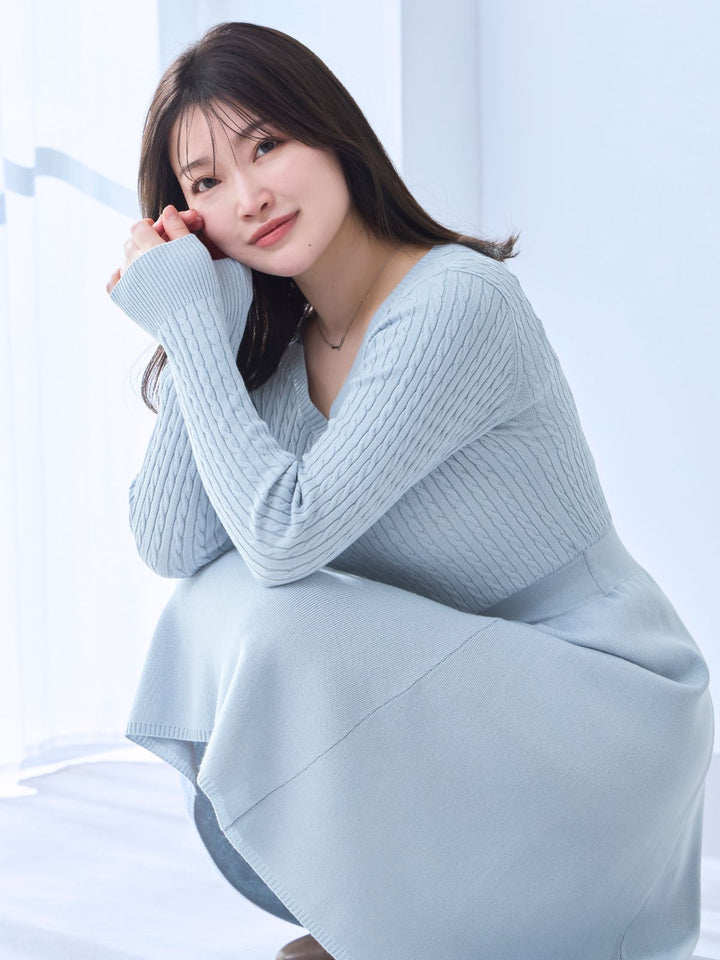 overE's HOLIDAY Aラインケーブルニットワンピース：ペール