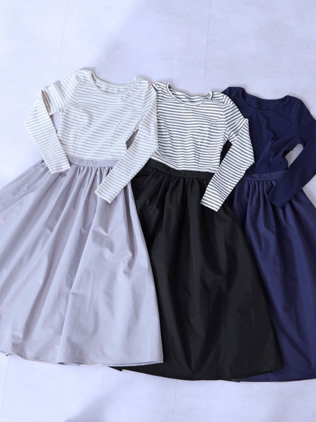 pinue ドッキングカットワンピース（NAVY） カットドッキングワンピース：ネイビー│胸が大きな女性のための