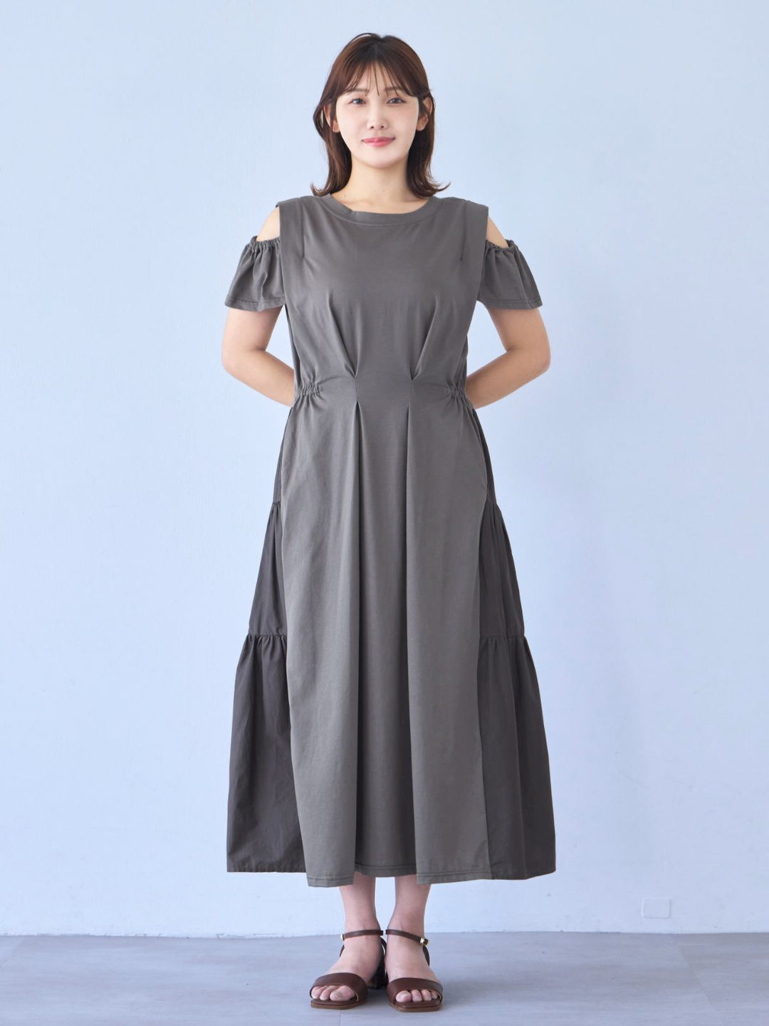 overE ティアードシャツワンピース インディゴ 96 L ティアードシャツワンピース：インディゴ│胸が大きな女性のため