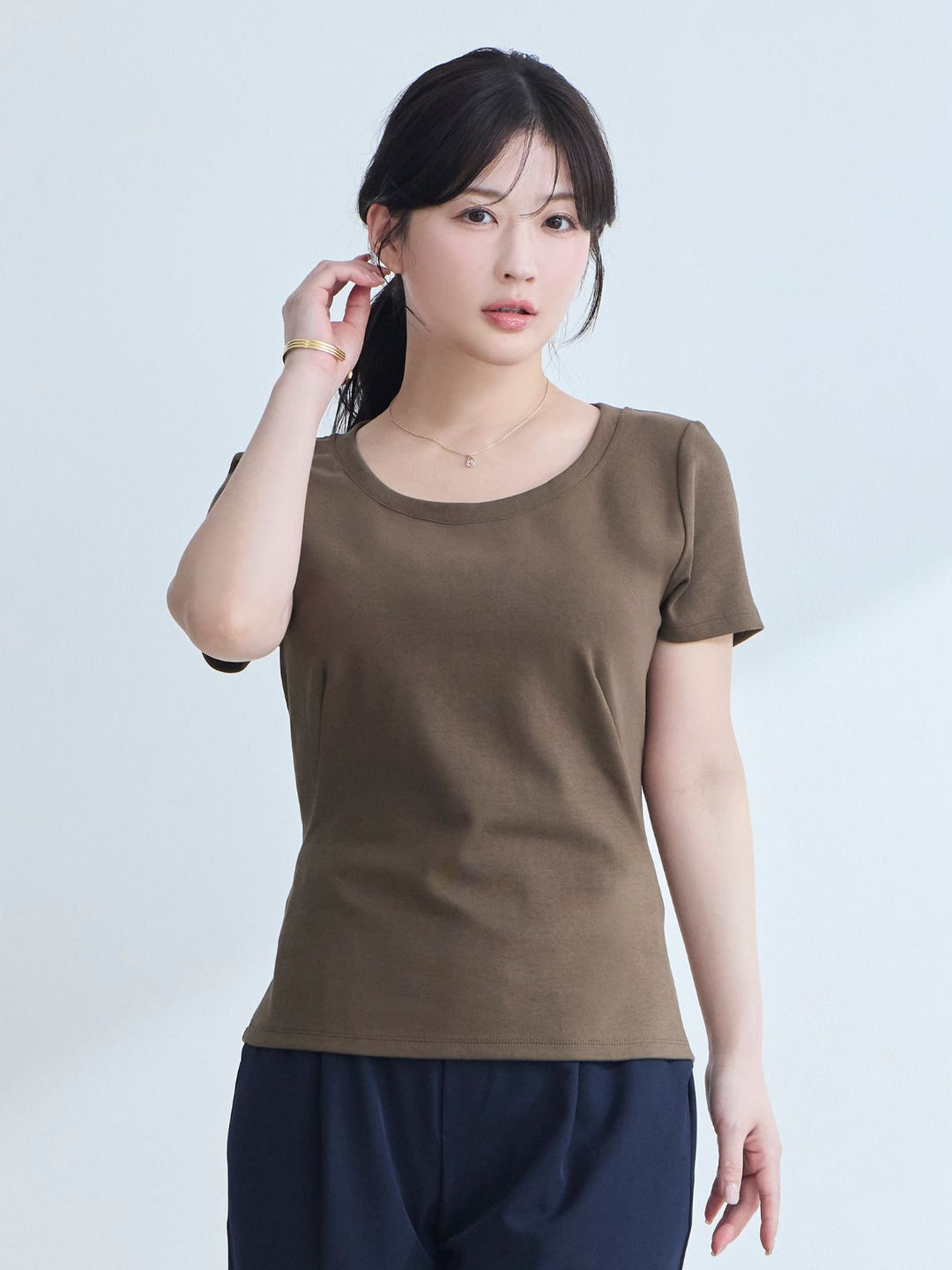 ONLINE RELEASE DATE ｜overE/オーバーイー |胸が大きな女性のための