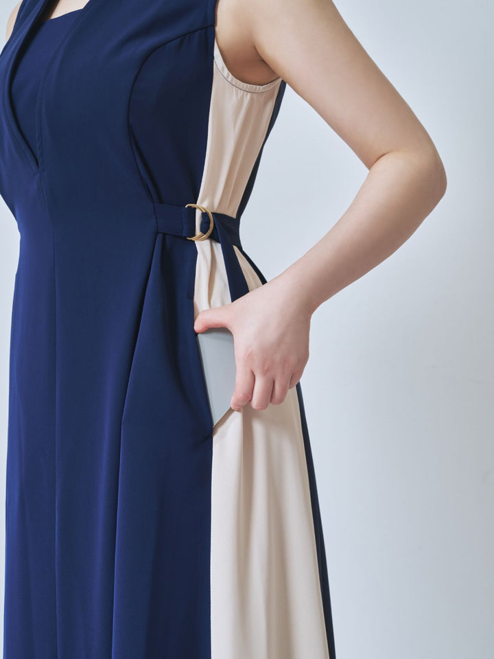 リニースタイルバイカラーワンピース：ネイビー│胸が大きな女性