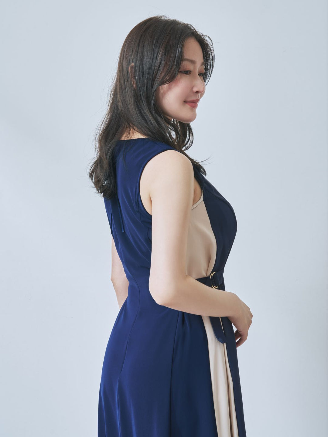 overE リニースタイル　バイカラーワンピース　 ブラック　96 overE リニースタイル バイカラーワンピース ブラック 96