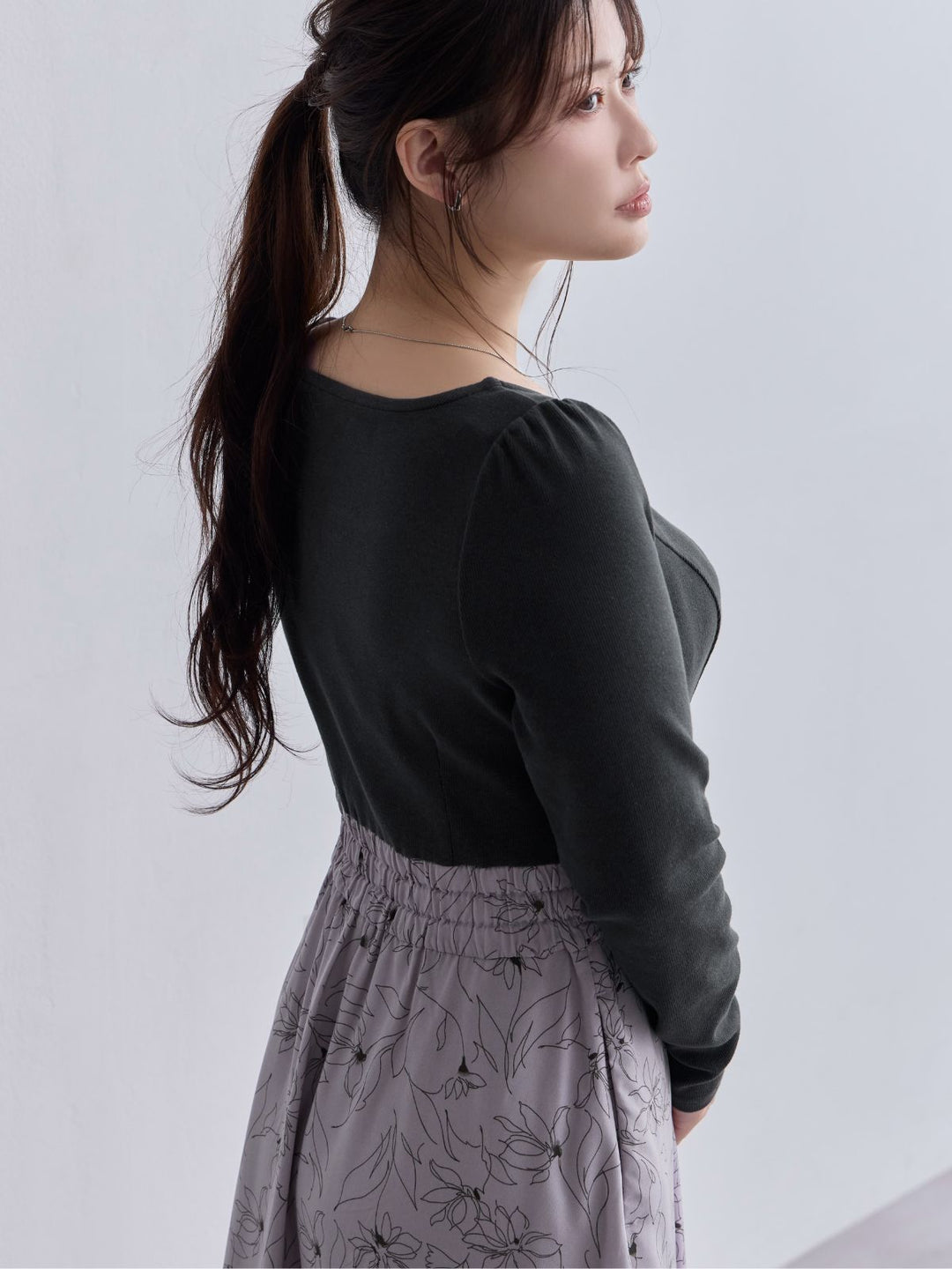 フラワードッキングワンピース 25AW：モーブピンク│胸が大きな女性の