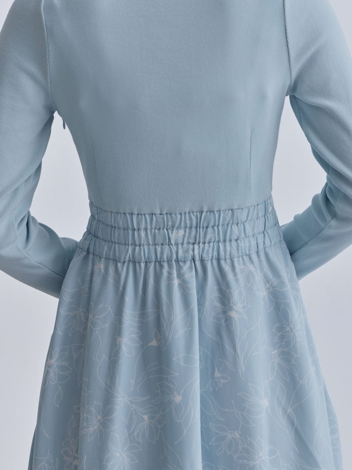 [11/13 22:00発売 期間限定 500円OFF]フラワードッキングワンピース 25AW：ペールブルー[102サイズ対応]