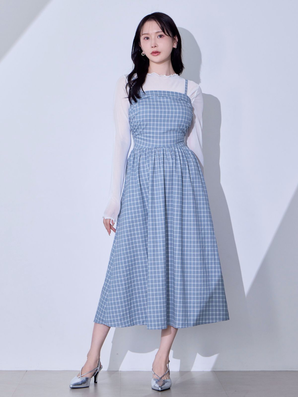 [8/28 22:00発売 期間限定 500円OFF]肩紐外せるチェックフレアワンピース：スモーキーブルー[102サイズ対応/入荷次第発送]