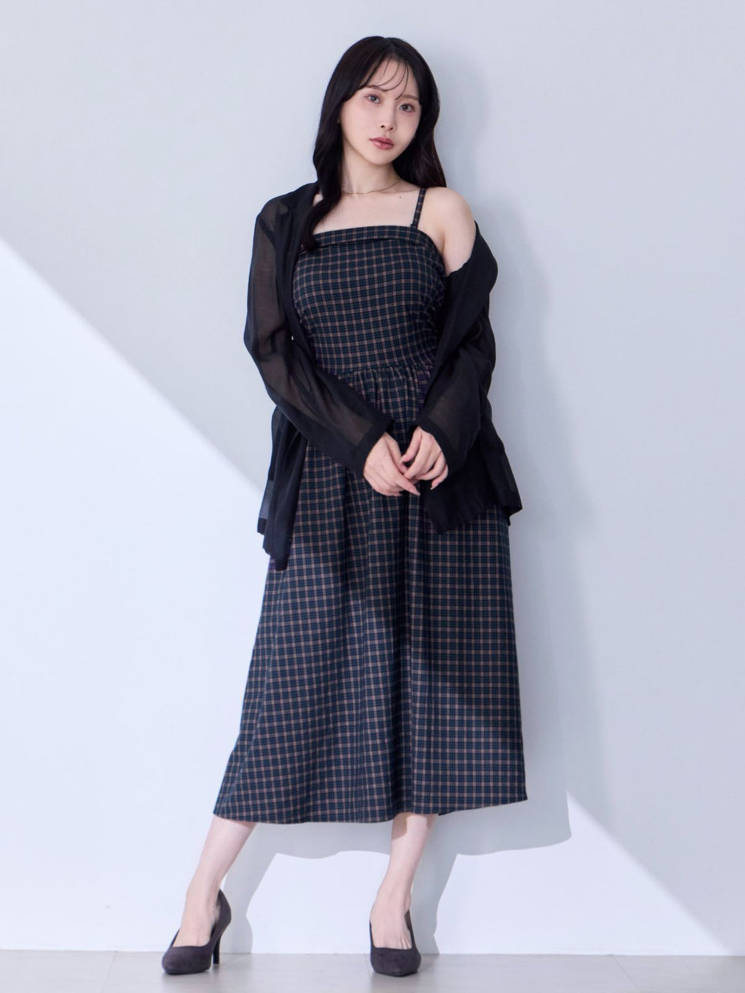 肩紐外せるチェックフレアワンピース：ネイビー│胸が大きな女性のため