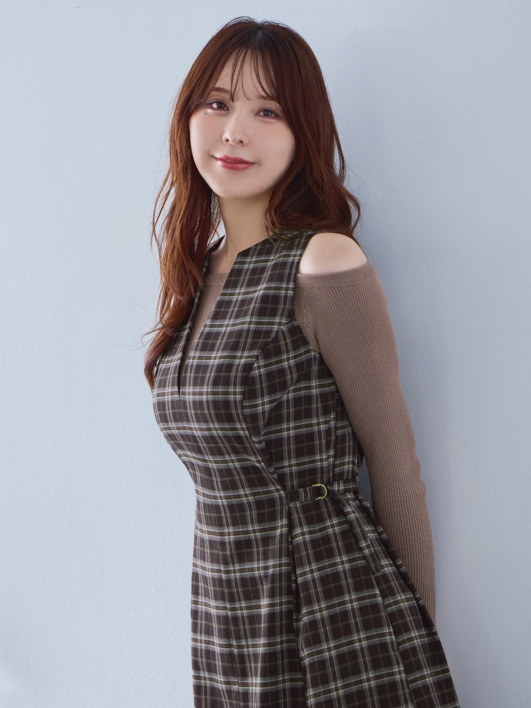 ポリニージャンパースカート：ブラウンチェック│胸が大きな女性のため